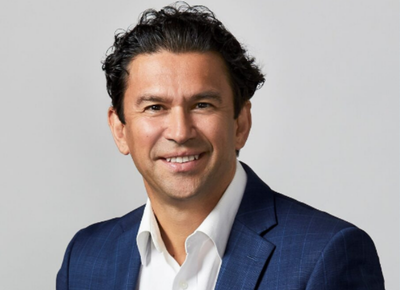 400x290 Michael Wesley .png